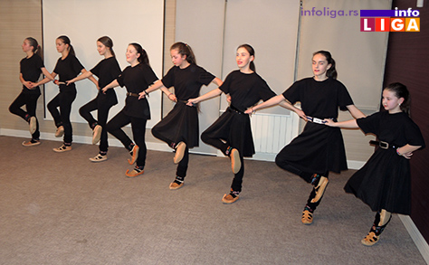 IL-vece-foklora-vrtlog Negovanje tradicije kroz igru i pesmu (VIDEO)