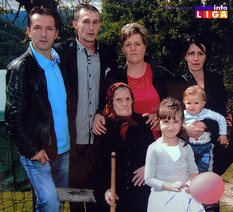 IL-Baka-sa-porodicom-docekala-praunuke Baka Mirosanda proslavila 101.rođendan