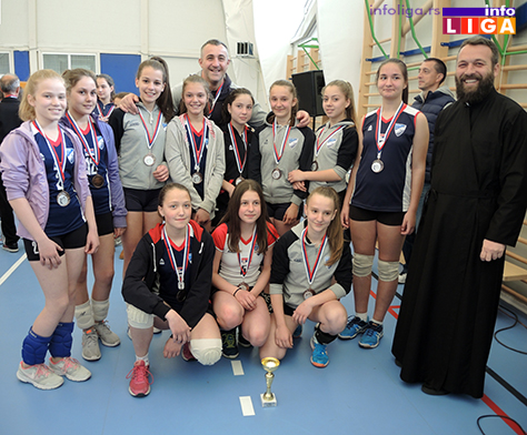 IL-Pionirke-Drugo-mesto-ZOK-Ivanjica Preko 200 devojčica učestvovalo na Vaskršnjem odbojkaškom turniru