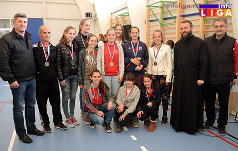 IL-Pionirke-Trece-mesto-OK-Prilike Preko 200 devojčica učestvovalo na Vaskršnjem odbojkaškom turniru