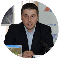 IL-dolovic-sns Novoj Srbiji crveni karton