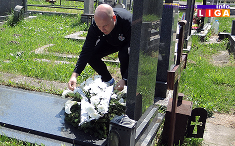 IL-delegacija-Partizana-na-grobu-Vladice-Kovacevica3 Delegacija Partizana posetila grob Vladice Kovačevića