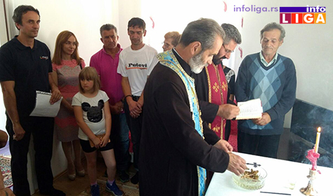 IL-jovicinci-osvecenje-kuce Porodica Jovičinac se uselila u novi dom