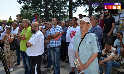 IL-protest-malinara-6 Zahtev malinara je cena 1,83 evra ili 7.jula blokiraju sve hladnjače u Srbiji