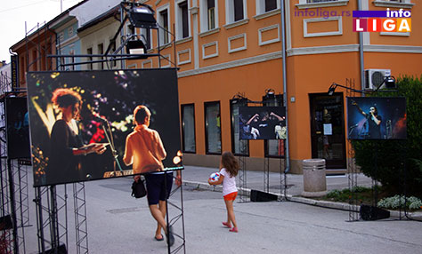 IL-arlemm-izlozba-ivanjica3 ARLEMM - Umetnički karavan u centru Ivanjice