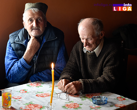 IL-bratljevo-bez-struje2 Danonoćno radili da bi struja stigla u selo a sada stare uz sveću