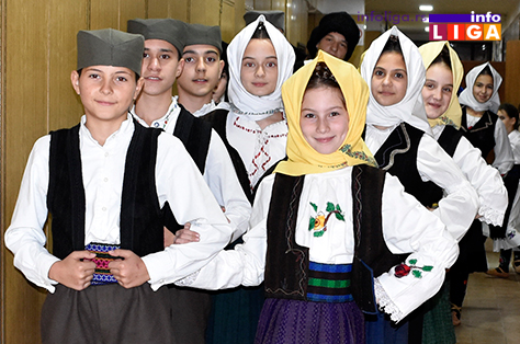 IL-kud-moravica-cas6 Humanitarni i novogodošnji koncert folklora za Ivanjičane