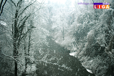 IL-lepsa-strana-snega-1 Lepša strana snežnih padavina u Ivanjici (FOTO)