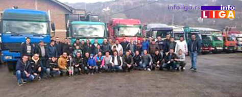 IL-parada-kaminona-bozic-2018-2 Kamionskim karavanom obeležili Božić (VIDEO)