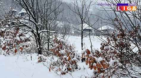 IL-sneg-led-putevi-2 Sneg i led na putevima - neophodan oprez za volanom (VIDEO)