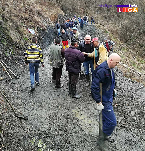 IL-lucka-reka-put2 Odronjen put Lučka reka – Lug građani očistili krampovima i lopatama (VIDEO)