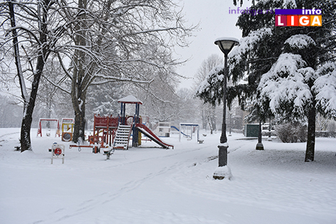 IL-sneg-mart-18-park Sneg u višim predelima i do 20 centimetara