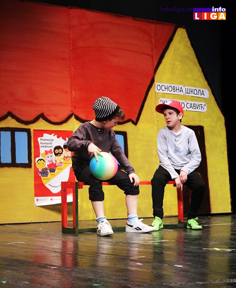 IL-crveni-krst-ivanjica-pozoriste-zrenjanin2 Crveni krst Ivanjica učestvovao na pozorišnom festivalu u Zrenjaninu
