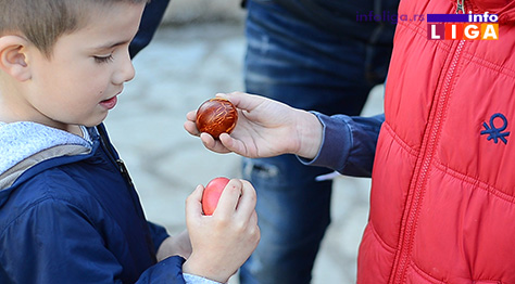 IL-vaskrs-crkva-kucanje Vaskrs obeležen i u ivanjičkoj crkvi (VIDEO)