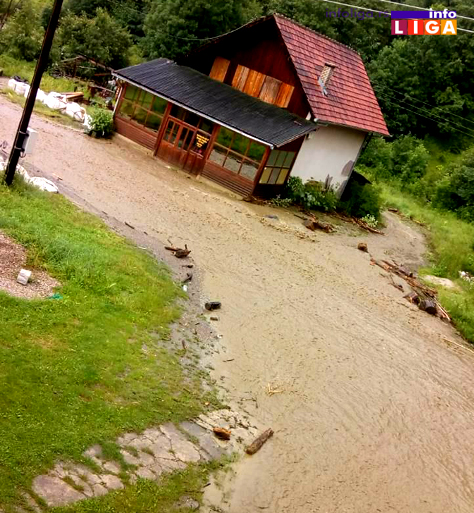 IL-poplava-munjici-brusnik3 U Devićima, Ostatiji i Brusniku voda nosila sve pred sobom (FOTO)