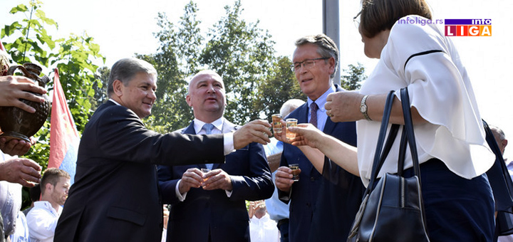 IL-58-SABOR-TRUBACA Nušićijada, Sabor trubača, Sabor violinista pod znakom pitanja