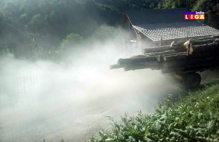 IL-prasina-kumanica3 Državni makadamski put davi meštane prašinom