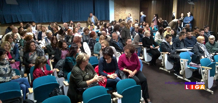 IL-promocija-knjige-slovenka-maric2 Slovenka Marić promovisala svoju novu zbirku pesama