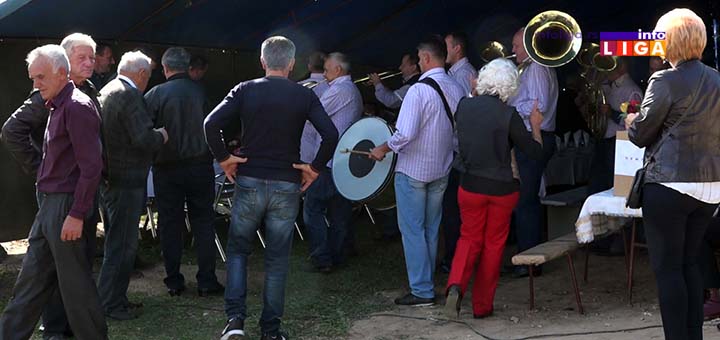 IL-put-dragicevici-21 Meštani sela Šume svečano otvorili novi asfaltni put (VIDEO)