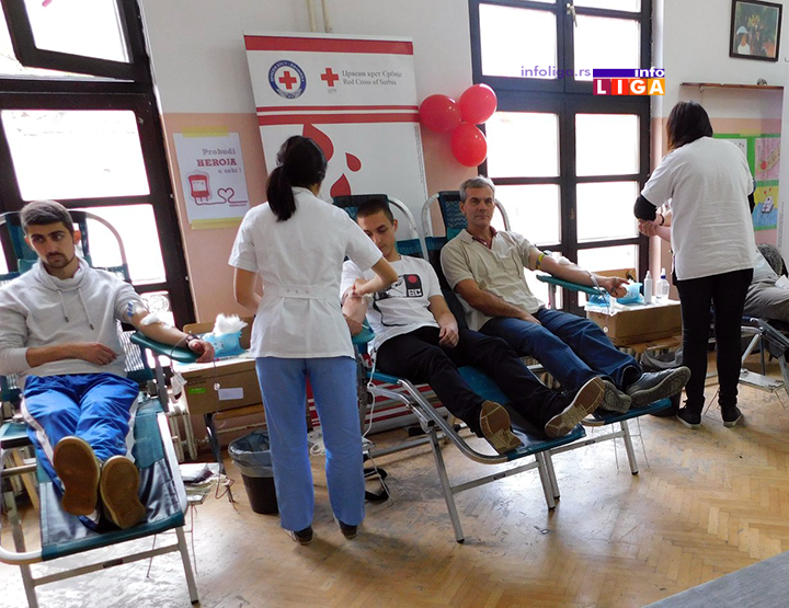 IL-crveni-krst-ivanjica-akcija-ddk-teh-skola2 38 novih davalaca krvi u akciji Crvenog krsta Ivanjica