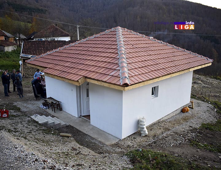 IL-kuca-deda-lale-rovine Humanost i novi dom, suze u očima dede Radosava (VIDEO)