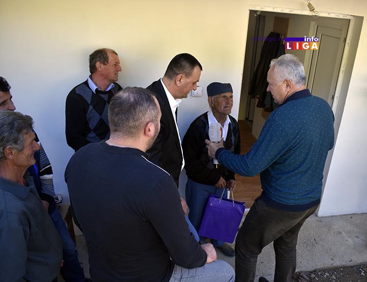 IL-kuca-deda-lale-rovine2 Humanost i novi dom, suze u očima dede Radosava (VIDEO)