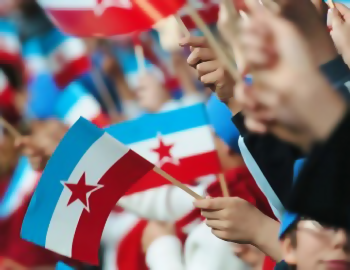 IL-29novembar-zastavice Ivanjičani koji nikada nisu prestali da slave Dan Republike - 29.novembar