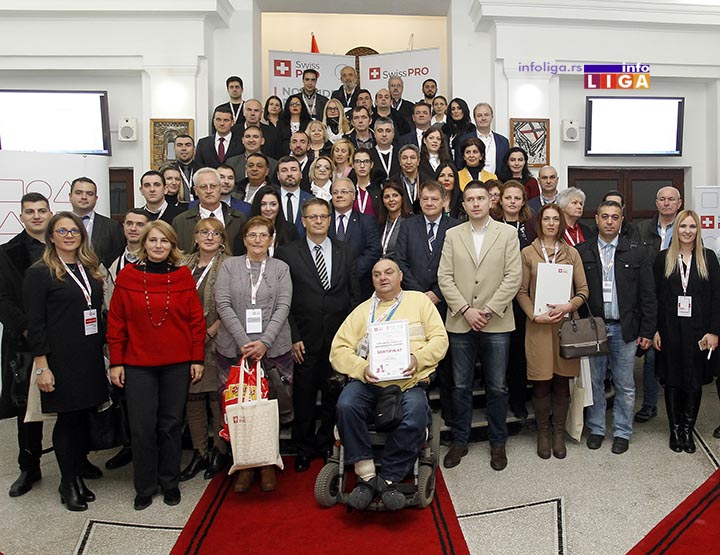 IL-Dodela-sertifikata-o-podršci-svajcarske1 Vlada Švajcarske osnažuje ranjive grupe u Srbiji kroz podršku socijalno inovativnim projektima