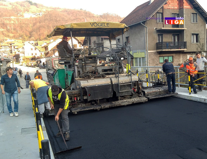 IL-most-crnjevo-asfalt2 Asfaltiran rekonstruisani Crnjevski most, uskoro otvaranje