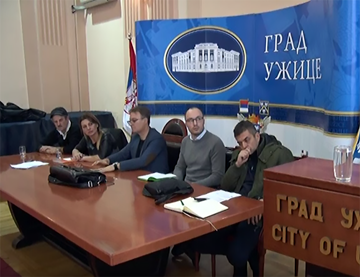 IL-malinari-sastanak-uzice Mahmutović: Obećanja data malinarima ispunjena!