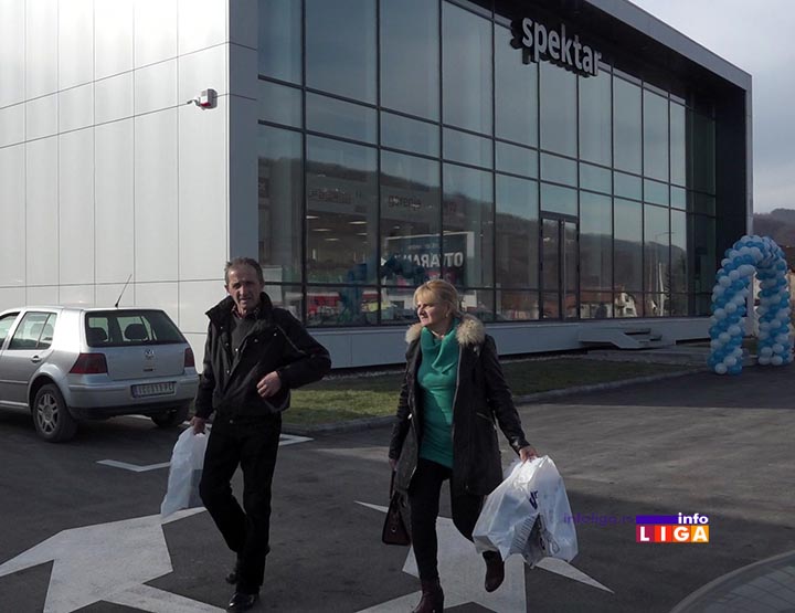 IL-spektar-salon-open2 Ovako je bilo na otvaranju Salona tehnike ''SPEKTAR'' na Senjaku (VIDEO)