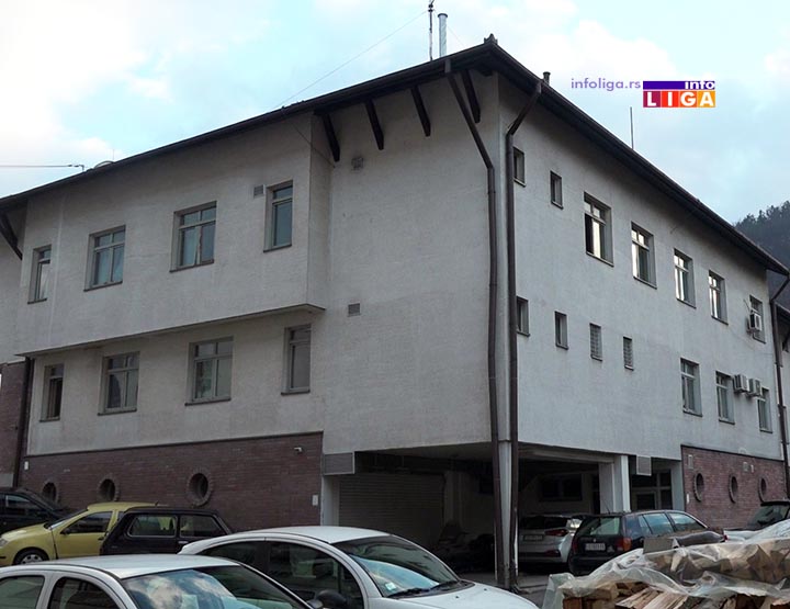 IL-telenor-bazna-stanica-ivanjica-na-pola2 Privremeno obustavljeni radovi na baznoj stanici Telenora (VIDEO)