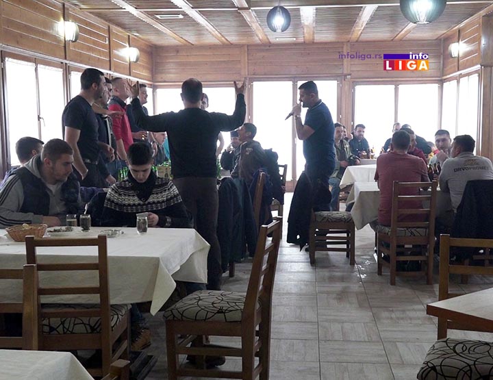 IL-badnjaci-seca-crnjevo-2019-3 Ivanjičani tradicionalno, iz badnjaka u kafanu (VIDEO)