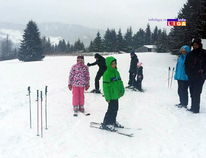 IL-golija-skijanje-2019 Počela skijaška sezona na Goliji - turisti skijaju i na Kušićima