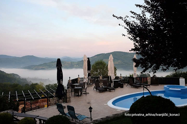 IL-ivanjicki-konaci-4 Ivanjički konaci – vaše parče raja
