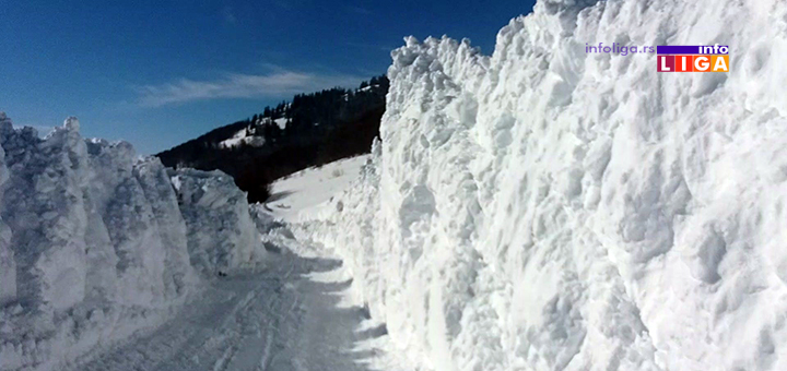 IL-putevi-sneg-golija3 Snega, u višim predelima Ivanjice, preko glave (VIDEO)
