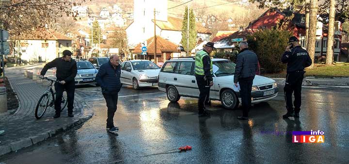 IL-udaren-pesak U Ivanjici udaren autom čovek na pešačkom prelazu