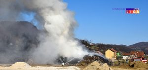 IL-akon-stara-deponija-pozar-ivanjica-senjak-300x142 Veliki požar u ivanjičkom selu Bratljevo - vetar sprečava gašenje