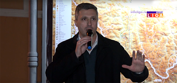 IL-bosko-obradovic-dveri Boško Obradović govorio na šestom protestu #1od5milona u Ivanjici (VIDEO)