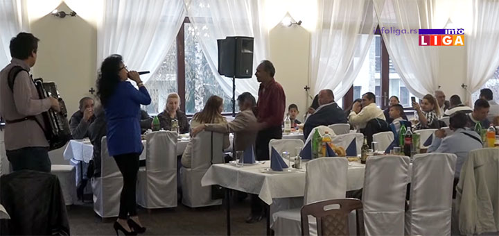 IL-obelezen-dan-roma-ivanjica-242019 Ivanjički Romi veselo obeležili praznik (VIDEO)