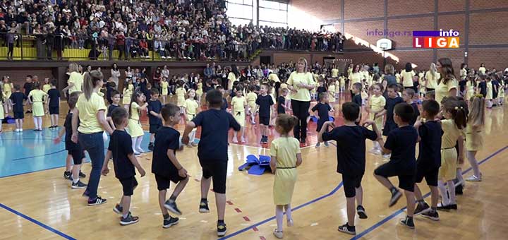 IL-RastimoUzPles2019 Manifestacija ''Rastimo uz ples'' u Ivanjici (VIDEO)