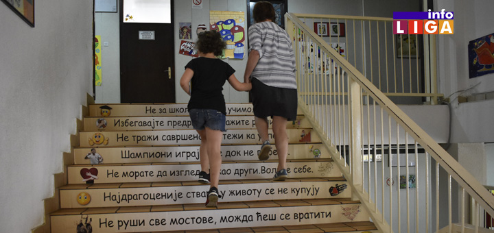 IL-pametne-stepenice-2 Nagrađeni najbolji učenici u OŠ "Kirilo Savić" Ivanjica