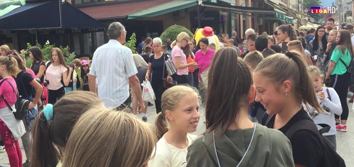 dan-pesacenja-ivanjica-1 ’’Šta nam teško?!’’ Mladi u akciji pešačenja (VIDEO)