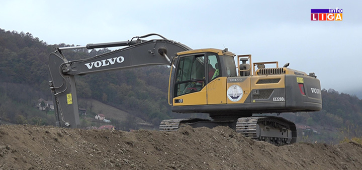 IL-lucani Rešen decenijski problem meštana Lučana - gradi se zaštitni bedem (VIDEO)