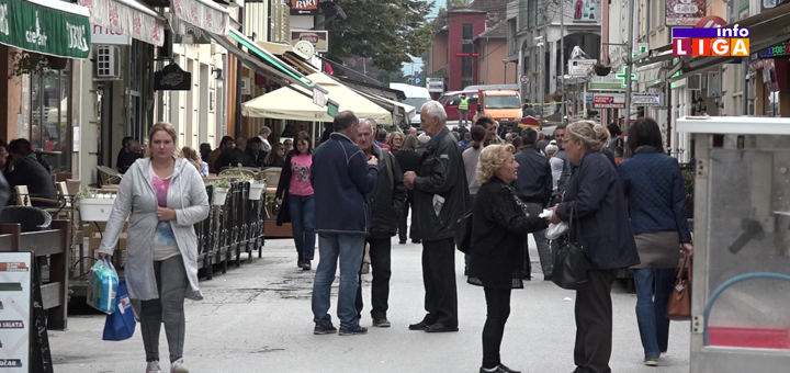 anket-5-oktobar-1 Živimo li bolje nakon revolucije? (VIDEO)