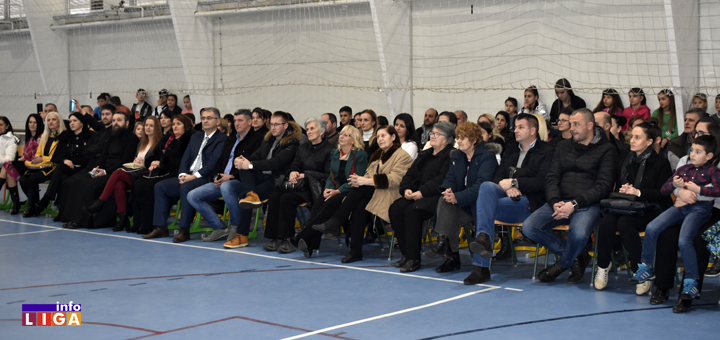 IL-Savindan-OS-Sreten-Lazarevic Sveti Sava u znaku humanosti : Devojčica donirala kosu za obolele, deca sa Golije dobila Nivu (VIDEO)