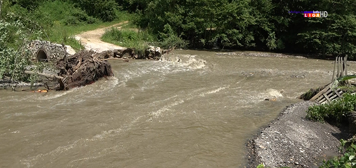 IL-Srusen-most-Vucak- Kataklizmične slike sela u Ivanjici - ljudi odsečeni od civilizacije (VIDEO/FOTO)