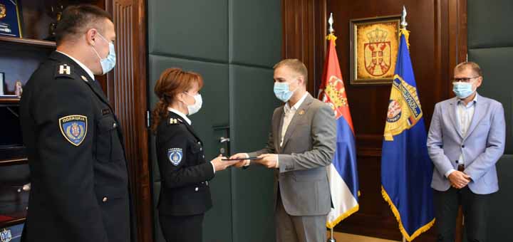 IL-Zivkovic-nagrada-tri Od ivanjičkog OUP-a do čina generala