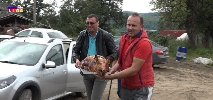 il-jovanovici2 Počela izgradnja kuće porodici Jovanović- Beskrajna radost zbog temelja nove kuće (VIDEO)