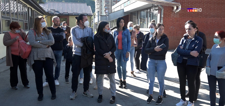 IL-PU-Bajka-roditelji-protest- Roditelji ivanjičkih predškolaca pobunili se zbog neadekvatnih uslova za decu (VIDEO)